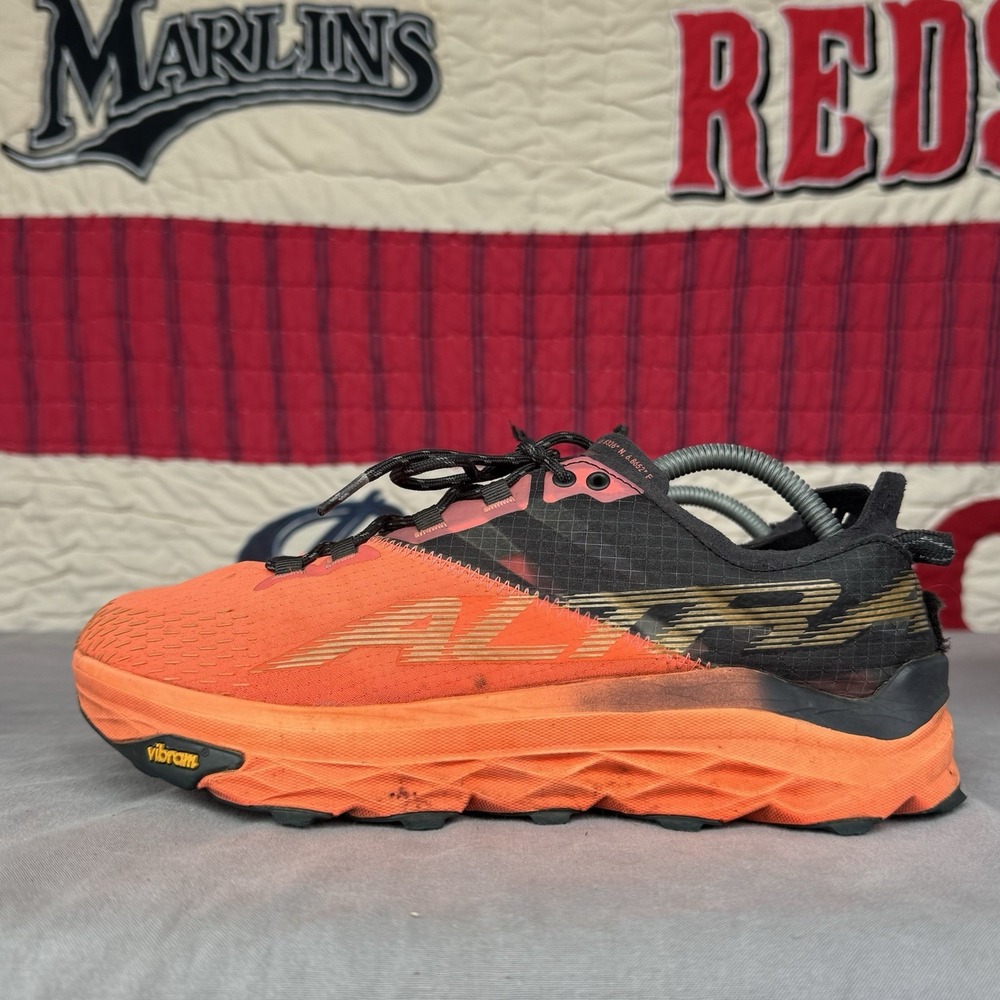 Size 10 - Altra Mont Blanc Coral/Black Women's‎ Trail Running Shoes AL0A548D602